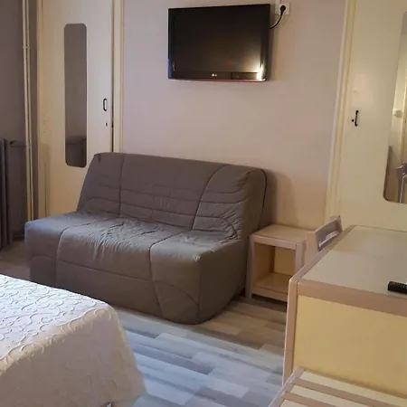 Hotel Will's 2*