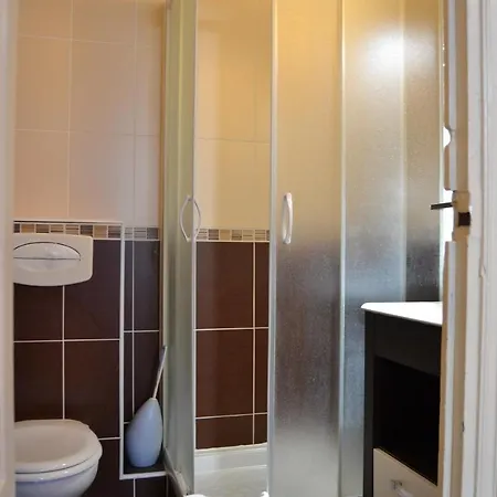 Hotel Will's 2*