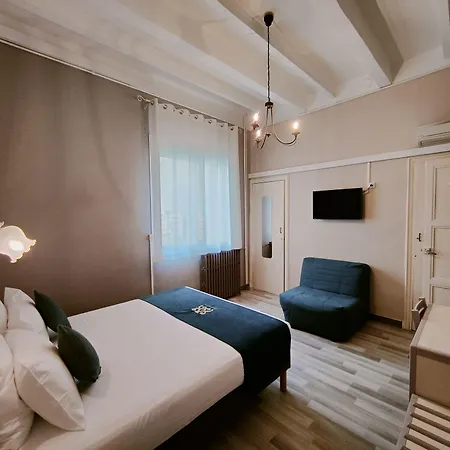 Hotel Will's 2*